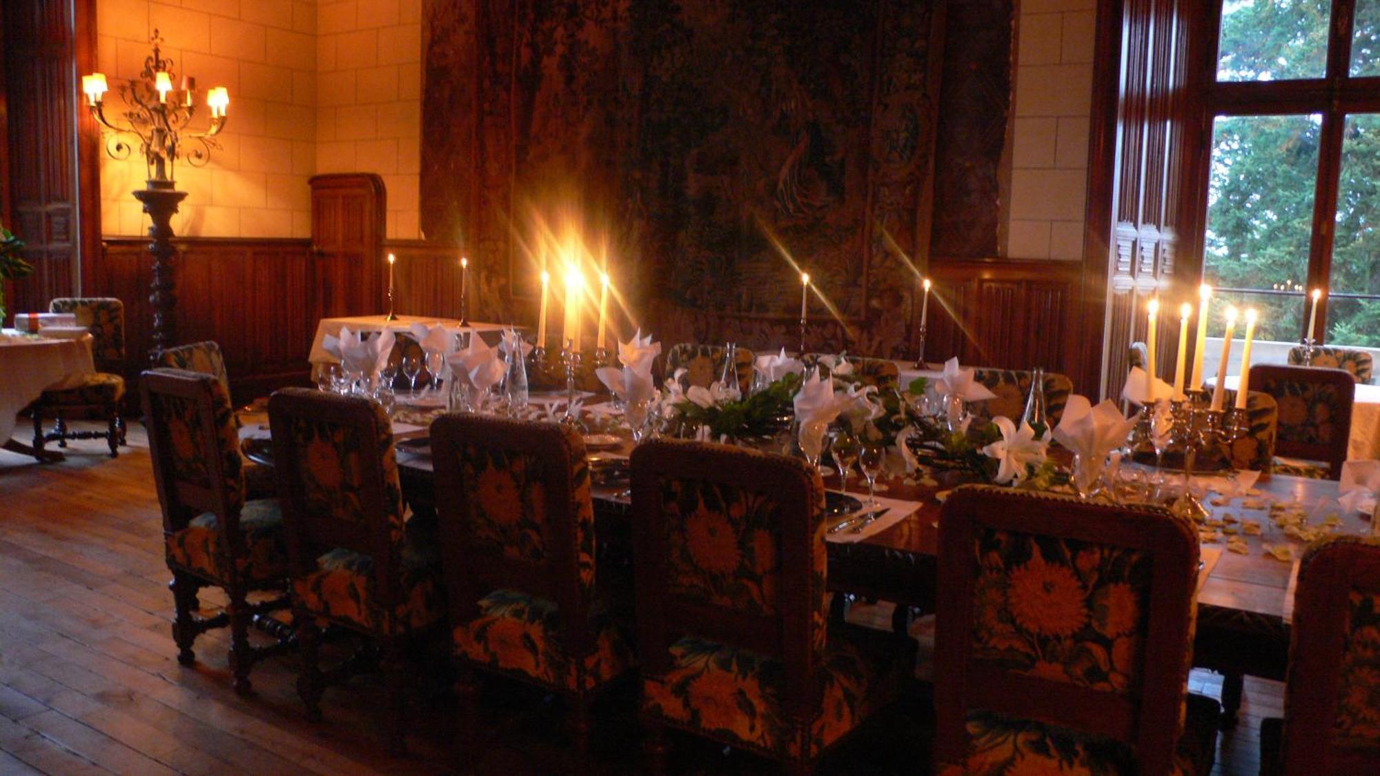 Chateau De Busset Екстериор снимка